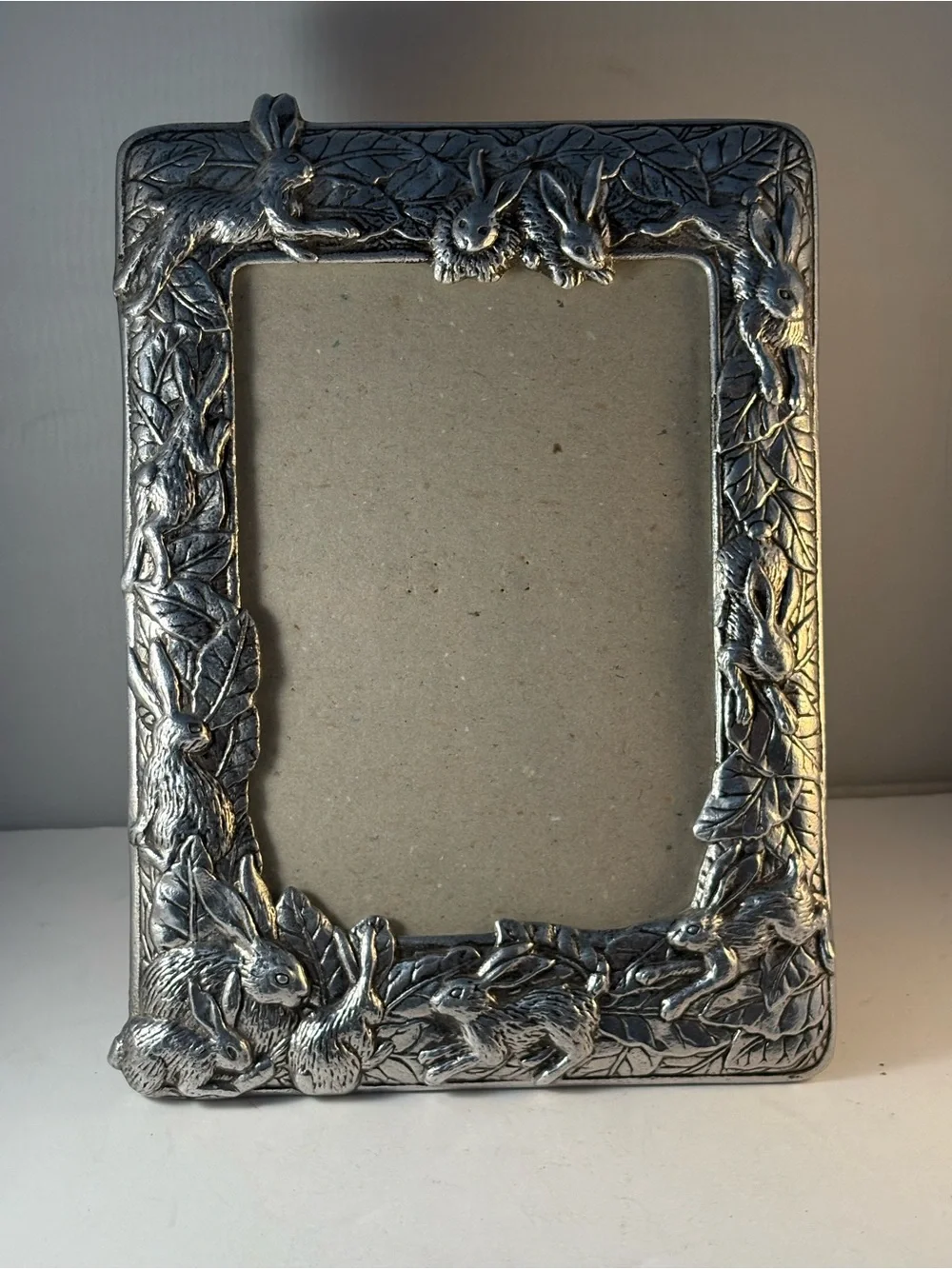 Vintage Arthur Court 1997 Bunny Rabbit Aluminum Photo Frame Leaf & Vine Easter